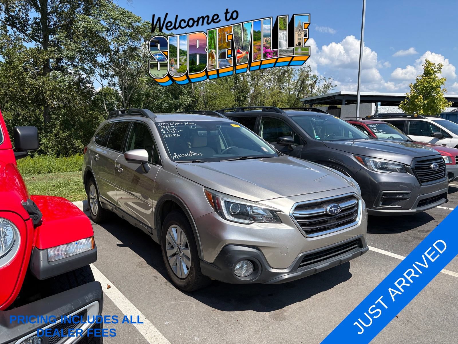 Used 2019 Subaru Outback 2.5i Premium AWD/4WD image 1
