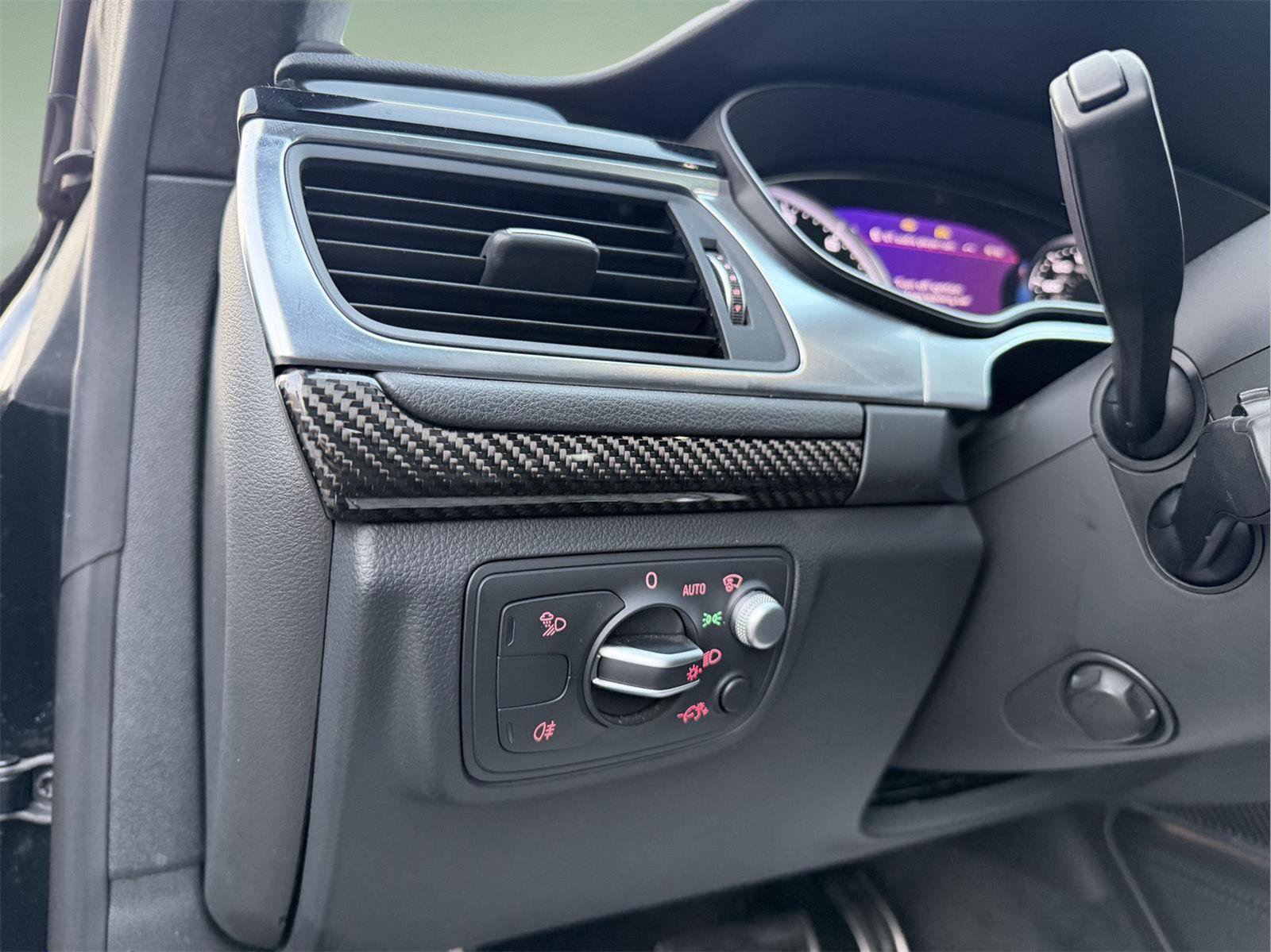 Used 2017 Audi RS 7 Prestige image 25