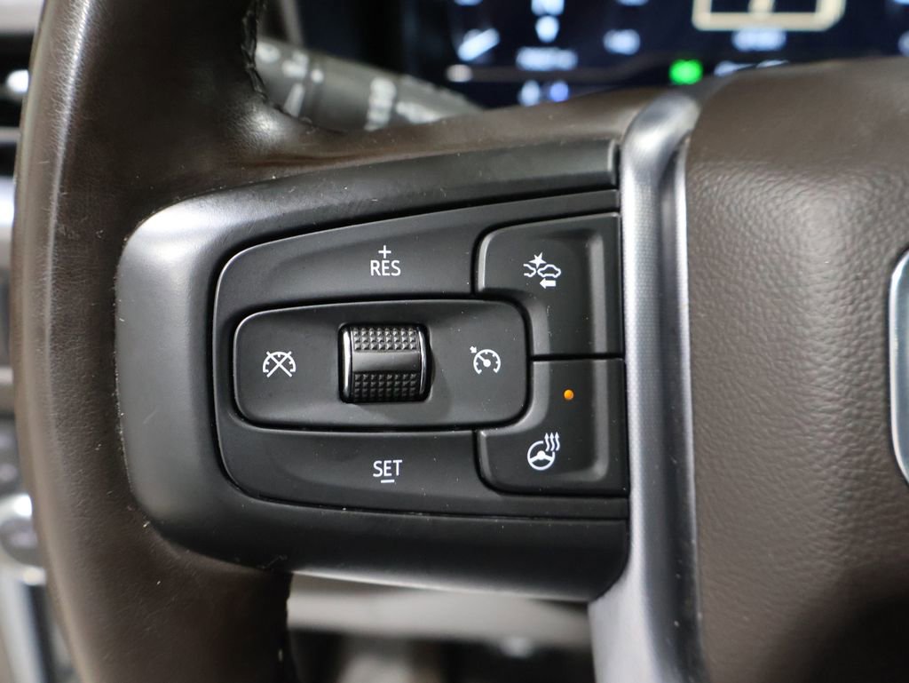 Used 2024 GMC Yukon XL SLT image 40