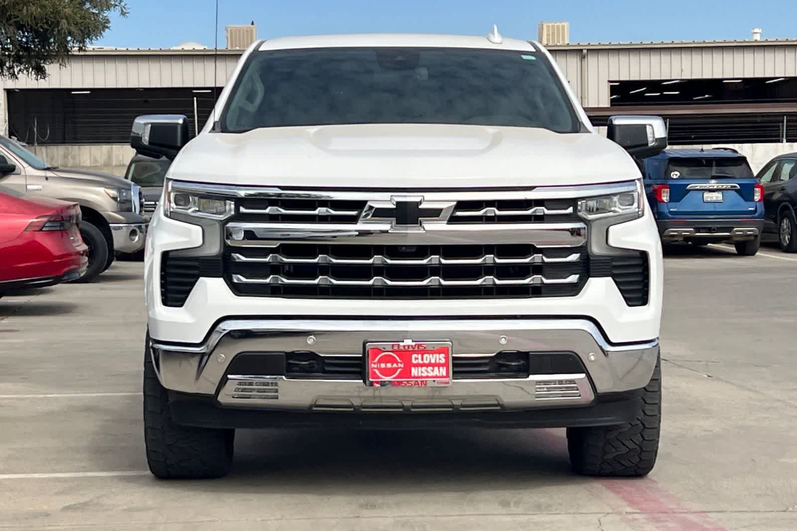 Used 2022 Chevrolet Silverado 1500 LTZ AWD/4WD image 11