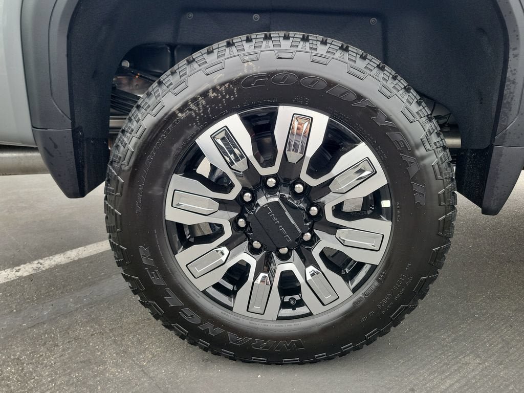 New 2026 GMC Sierra 2500 Denali w/ Max Trailering Package AWD/4WD image 5