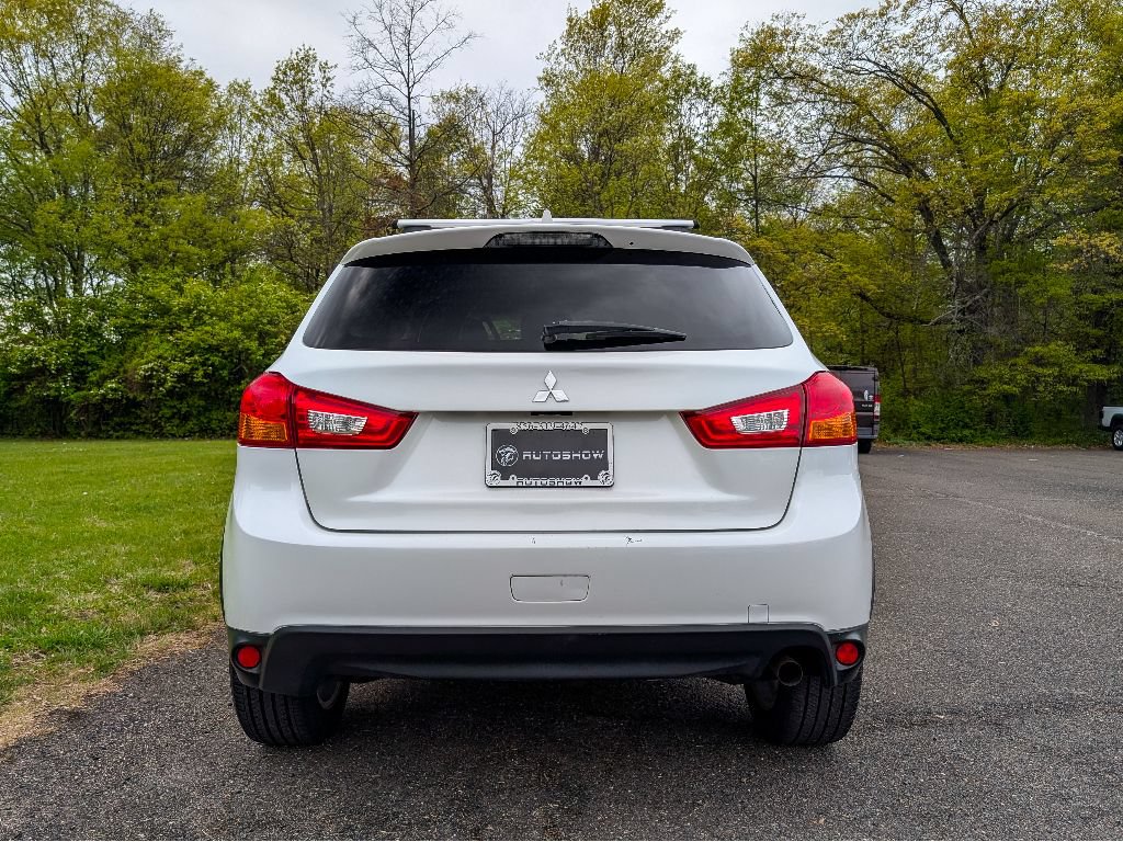 Used 2017 Mitsubishi Outlander Sport ES FWD image 6