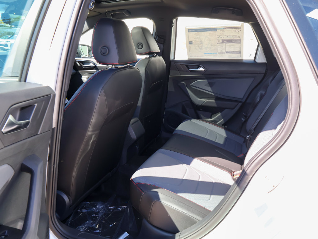 New 2027 Volkswagen Jetta GLI Autobahn FWD image 15