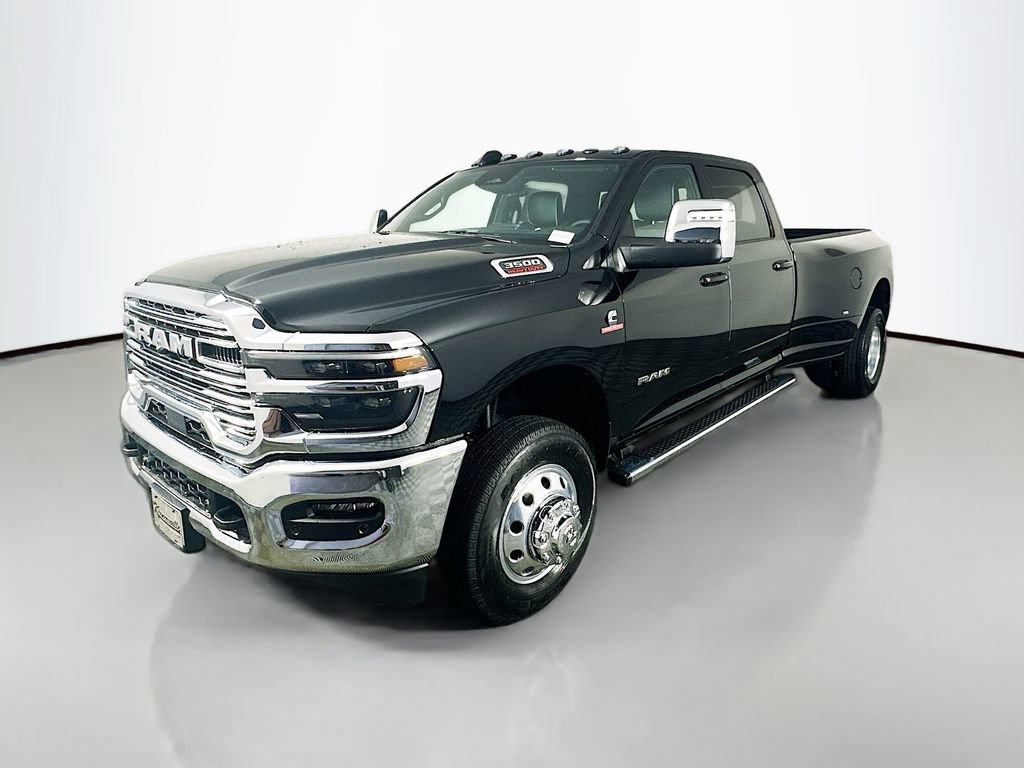 New 2025 RAM 3500 Laramie AWD/4WD video 3