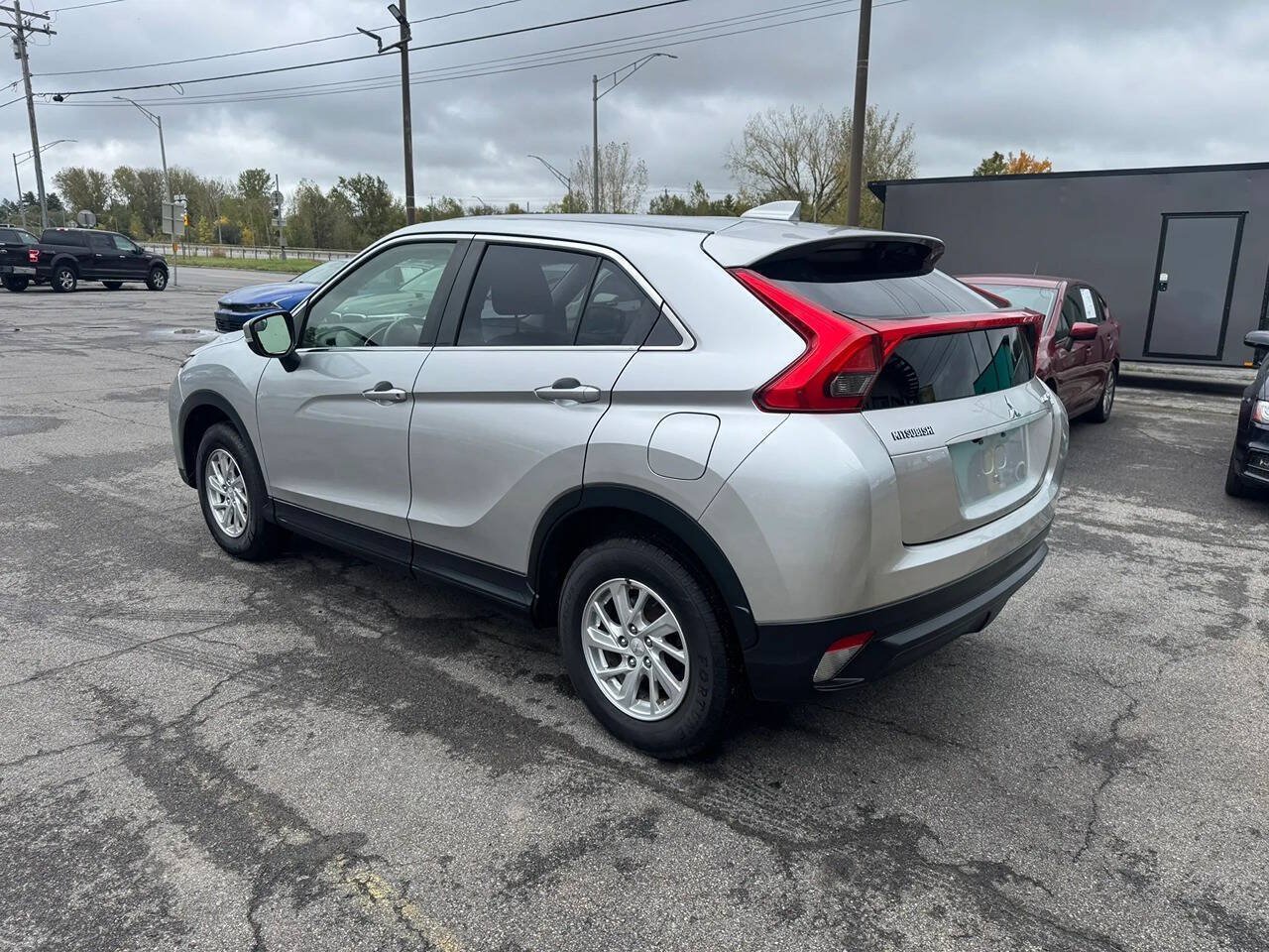Used 2018 Mitsubishi Eclipse Cross ES AWD/4WD image 3