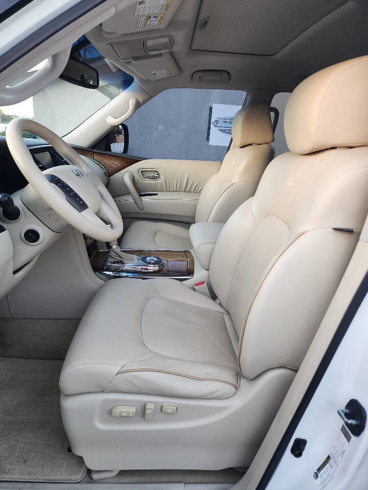 Used 2012 INFINITI QX56 2WD w/ Theater Pkg image 16