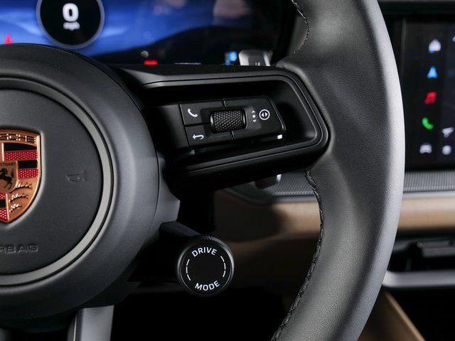 New 2026 Porsche Cayenne AWD/4WD image 21