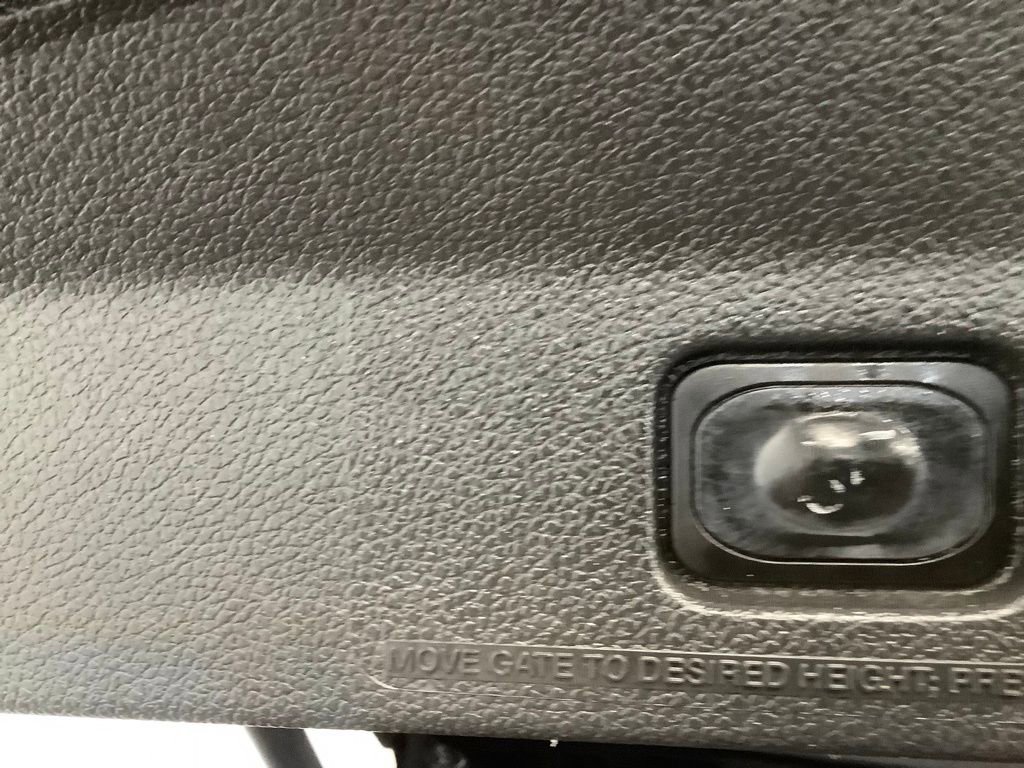 Used 2015 Ford Explorer Sport image 22