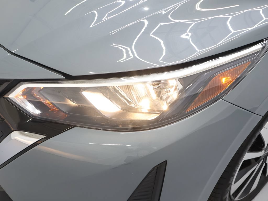 Used 2024 Nissan Sentra SV w/ SV Premium Package FWD image 29