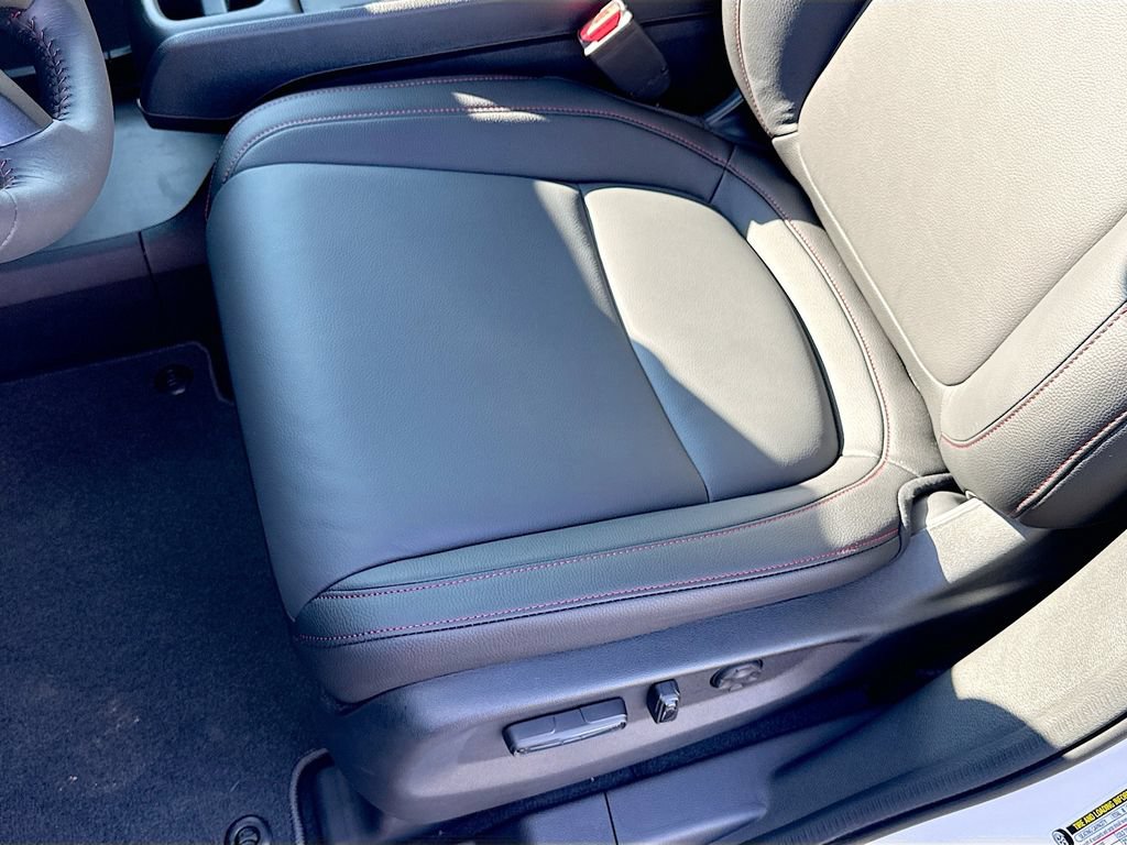 New 2026 Honda Odyssey Sport-L image 24