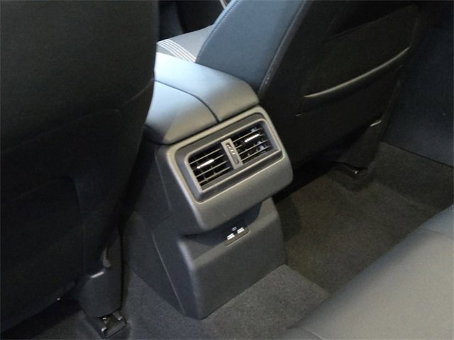 Used 2023 MAZDA CX-50 2.5 S w/ Preferred Plus Pkg image 10