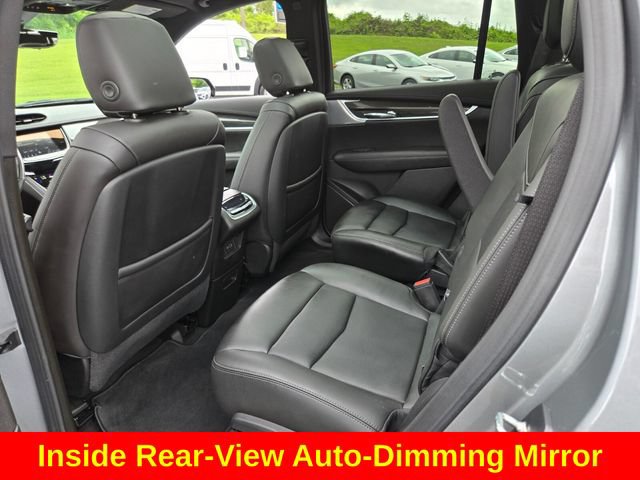 Used 2023 Cadillac XT6 Sport w/ Technology Package AWD/4WD image 14