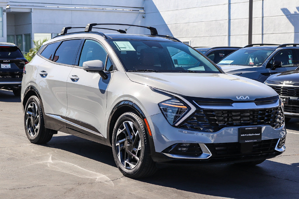 Certified 2024 Kia Sportage SX FWD image 3