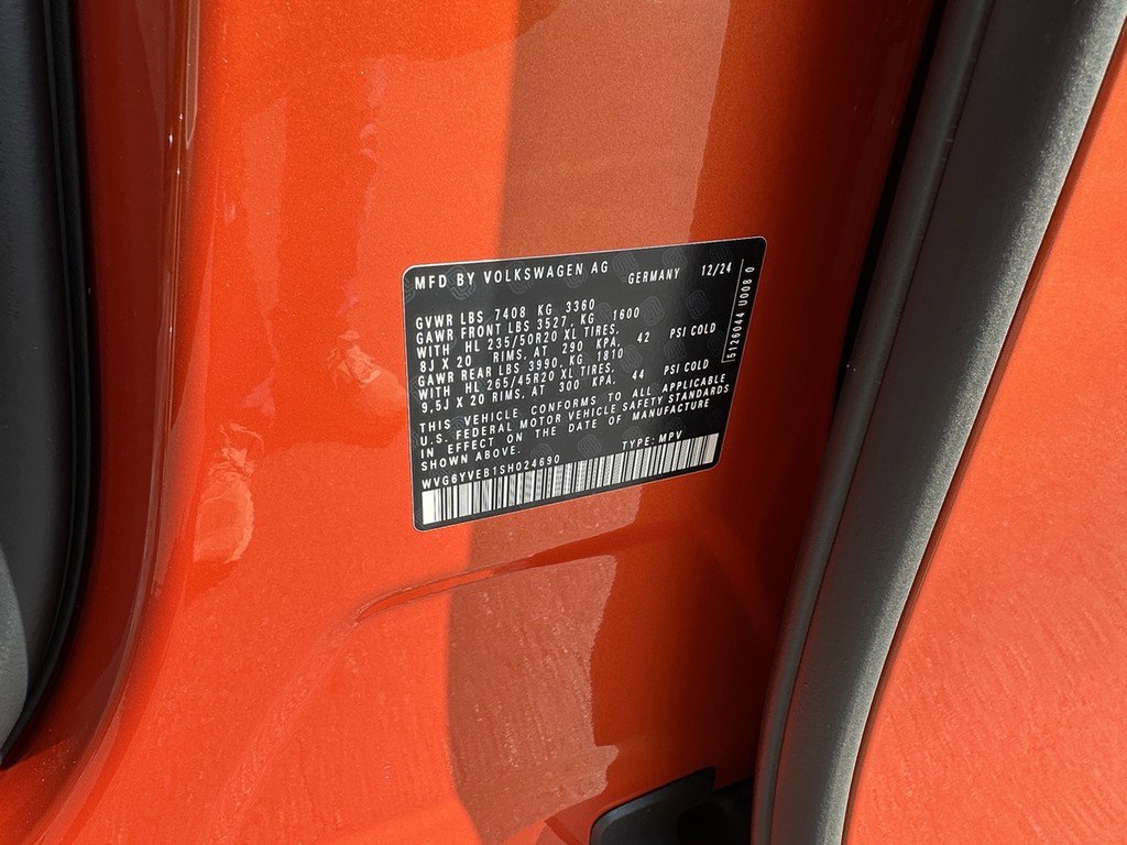 New 2025 Volkswagen ID. Buzz 1st Edition image 20