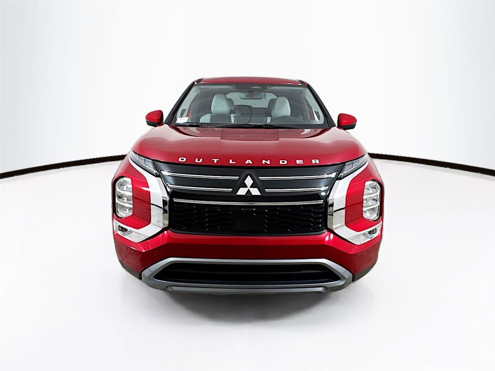 New 2025 Mitsubishi Outlander SE image 2