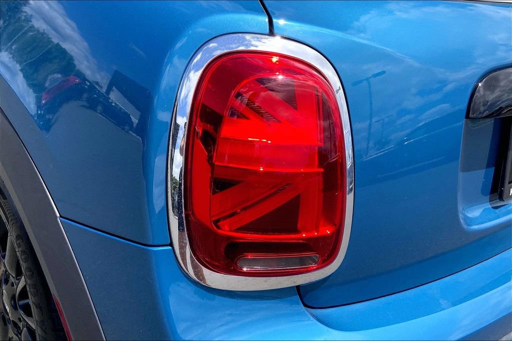 Used 2022 MINI Cooper 4-Door Hardtop FWD image 26