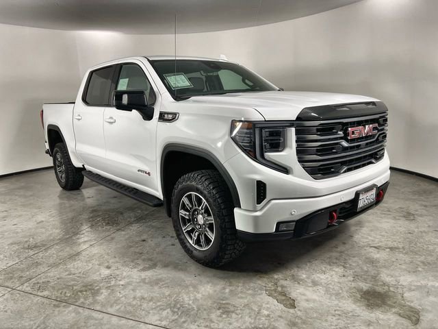Used 2025 GMC Sierra 1500 AT4 w/ AT4 Premium Package image 2