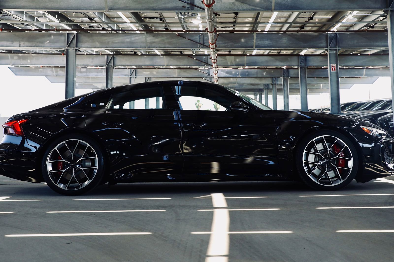 New 2026 Audi RS e-tron GT performance image 7