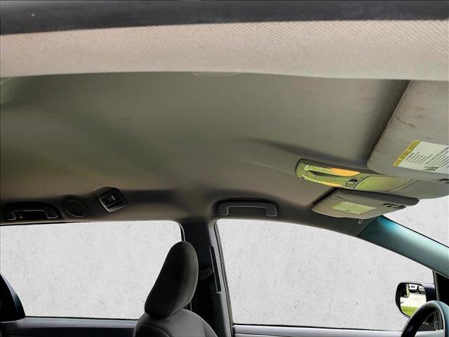 Used 2017 Toyota Sienna L FWD image 17