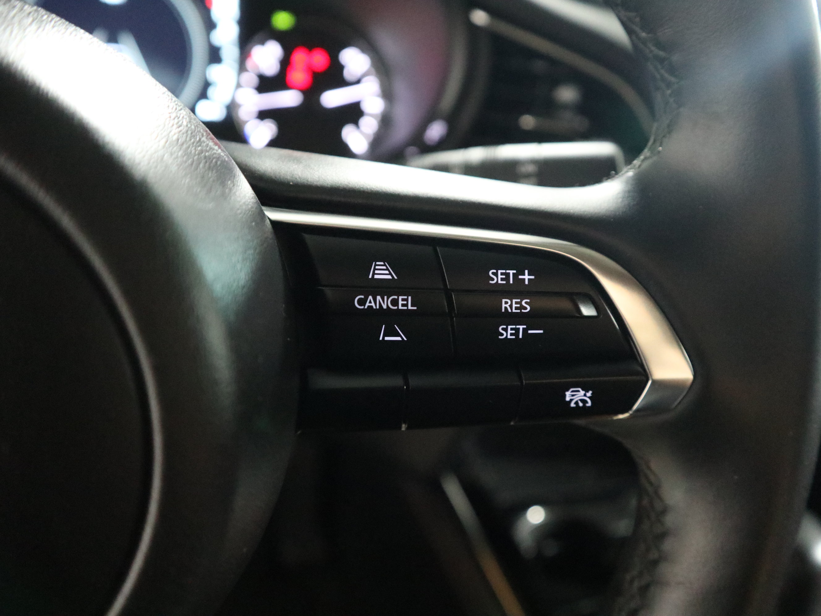 Certified 2025 MAZDA CX-30 AWD 2.5 S w/ Preferred Package image 29