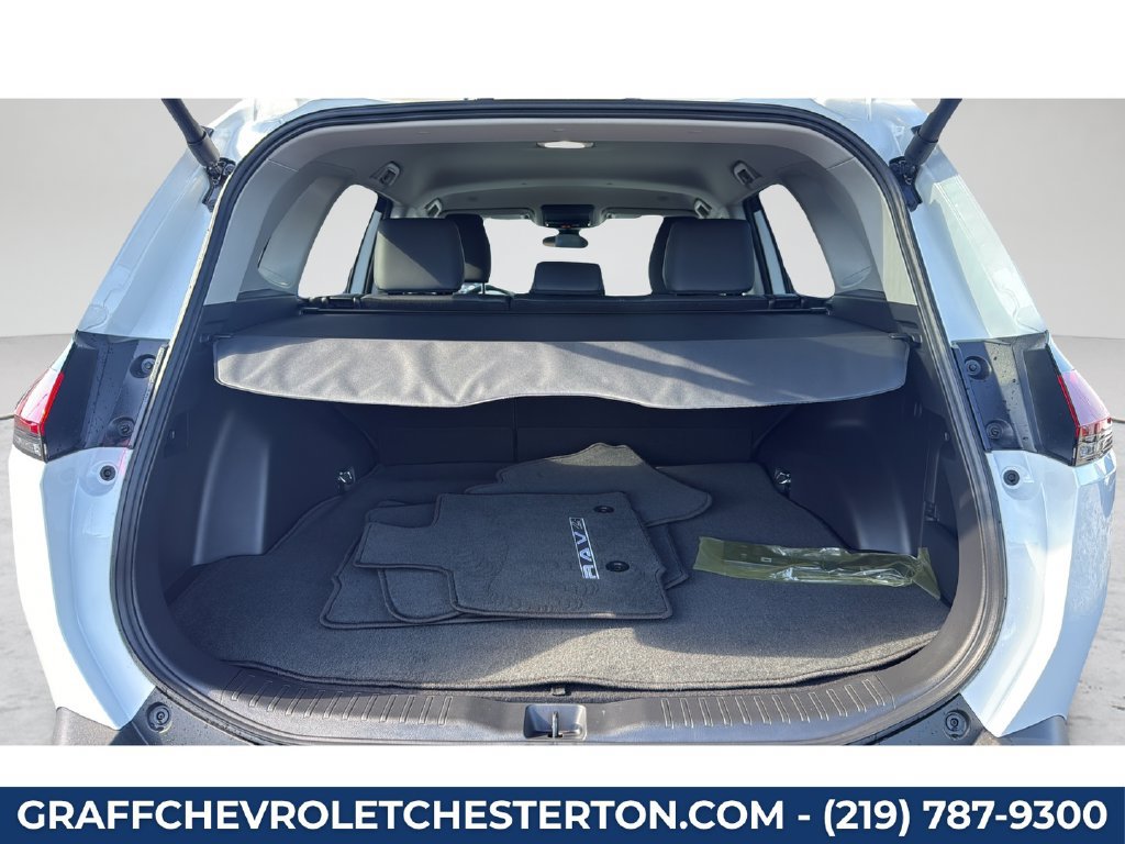 Used 2026 Toyota RAV4 XLE Premium AWD/4WD image 28