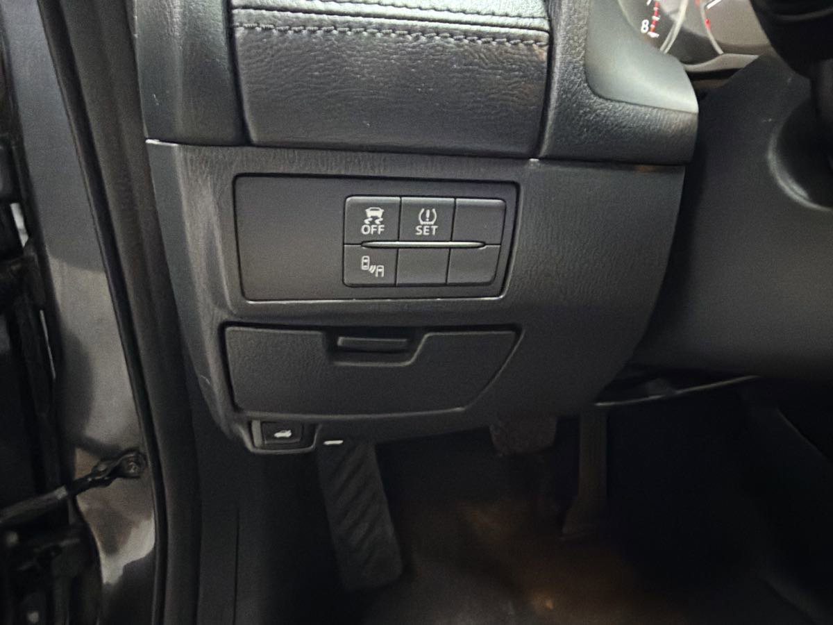 Used 2016 MAZDA MAZDA6 Touring image 14