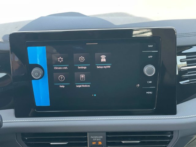 New 2027 Volkswagen Jetta SEL FWD image 13