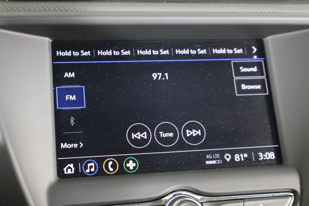 Used 2021 Chevrolet TrailBlazer LS image 18