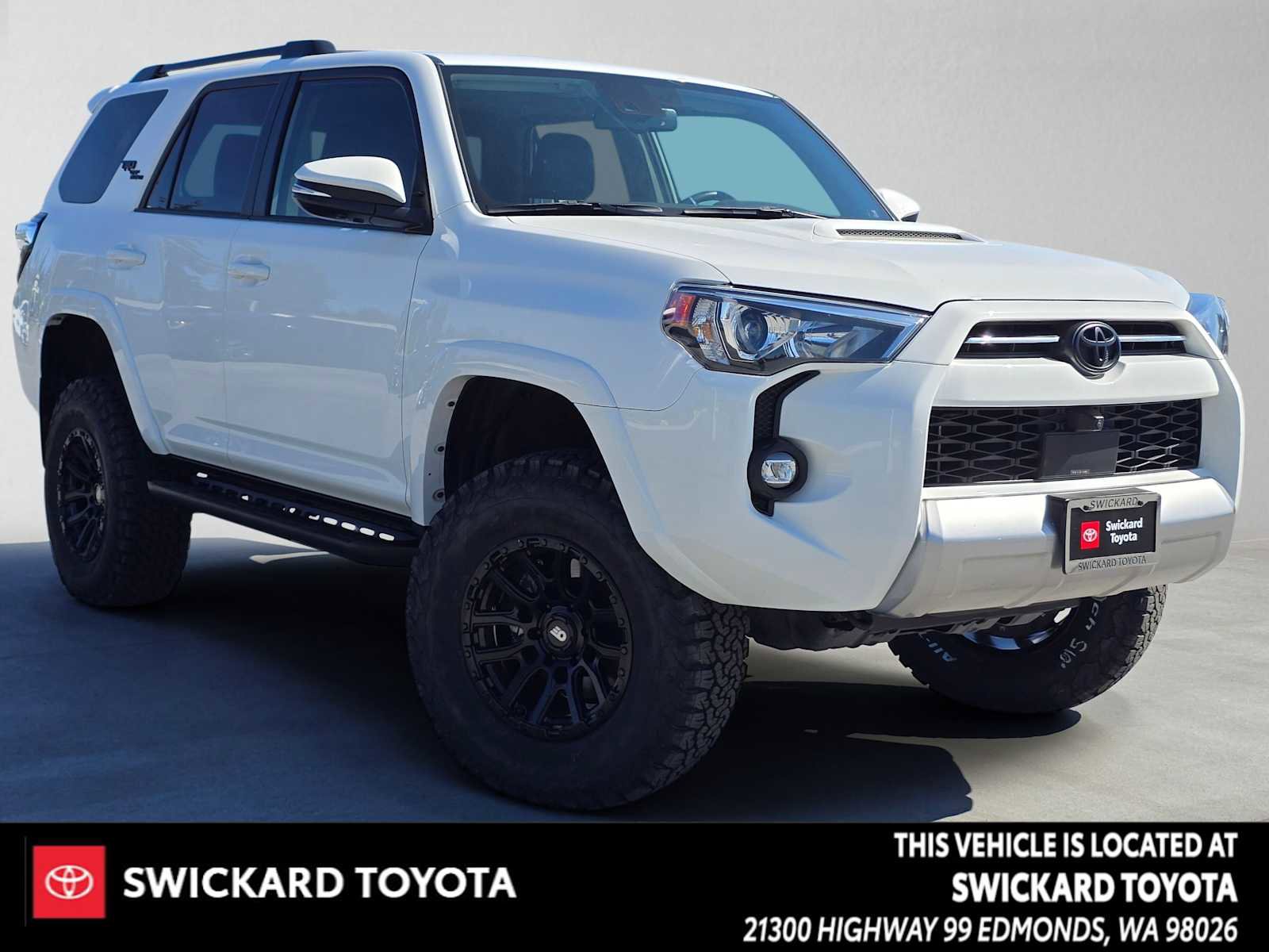 Used 2024 Toyota 4Runner TRD Off-Road Premium w/ Off Road Premium Plus Package AWD/4WD image 1