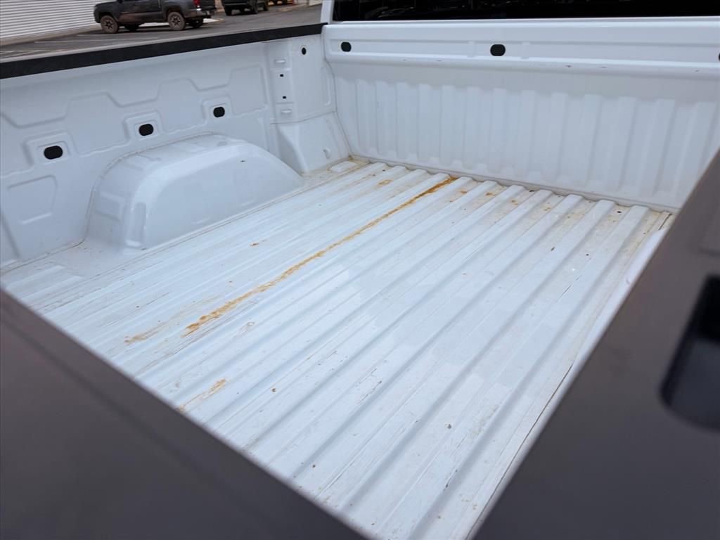 Used 2025 GMC Sierra 1500 Elevation image 26