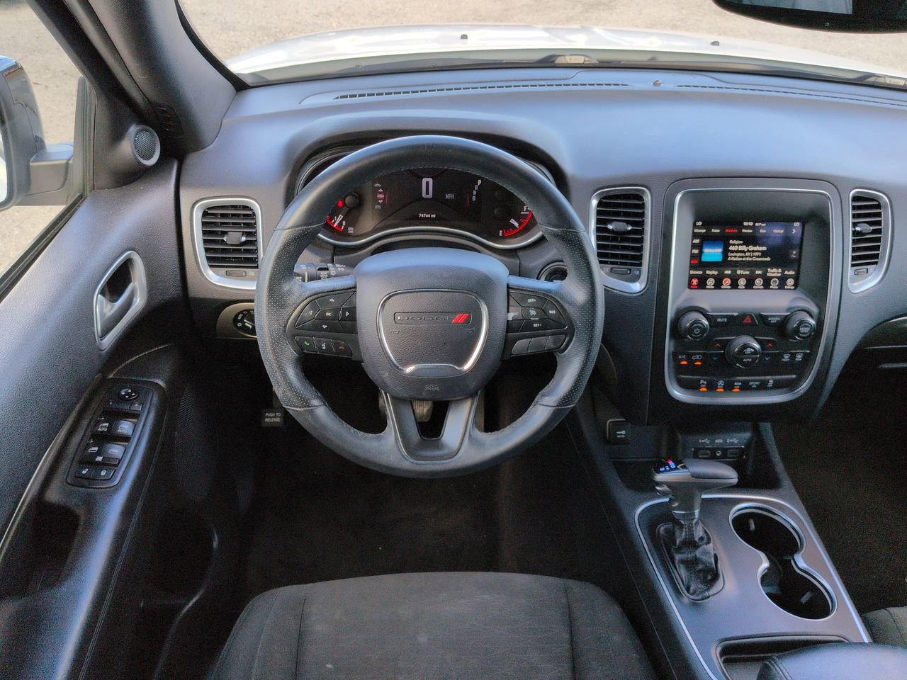 Used 2019 Dodge Durango SXT RWD image 16