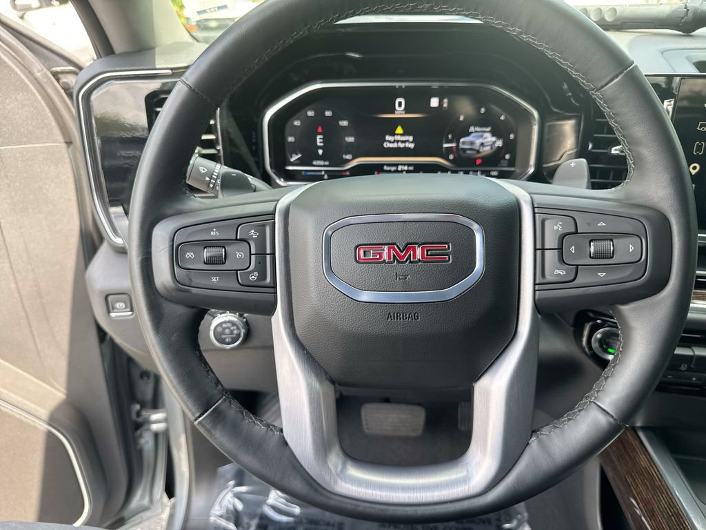 Used 2025 GMC Sierra 1500 Elevation AWD/4WD image 16