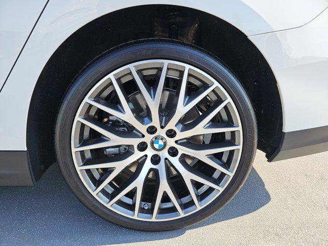 Used 2024 BMW 540i xDrive w/ Premium Package image 35