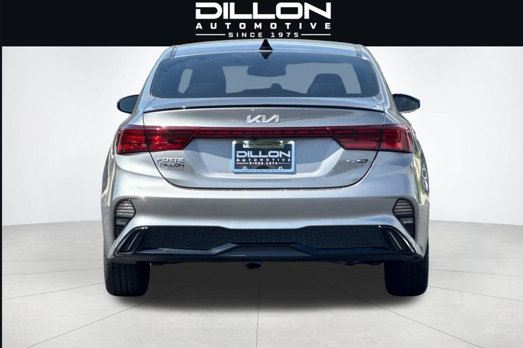 Used 2024 Kia Forte GT-Line w/ GT-Line Premium Package FWD image 5