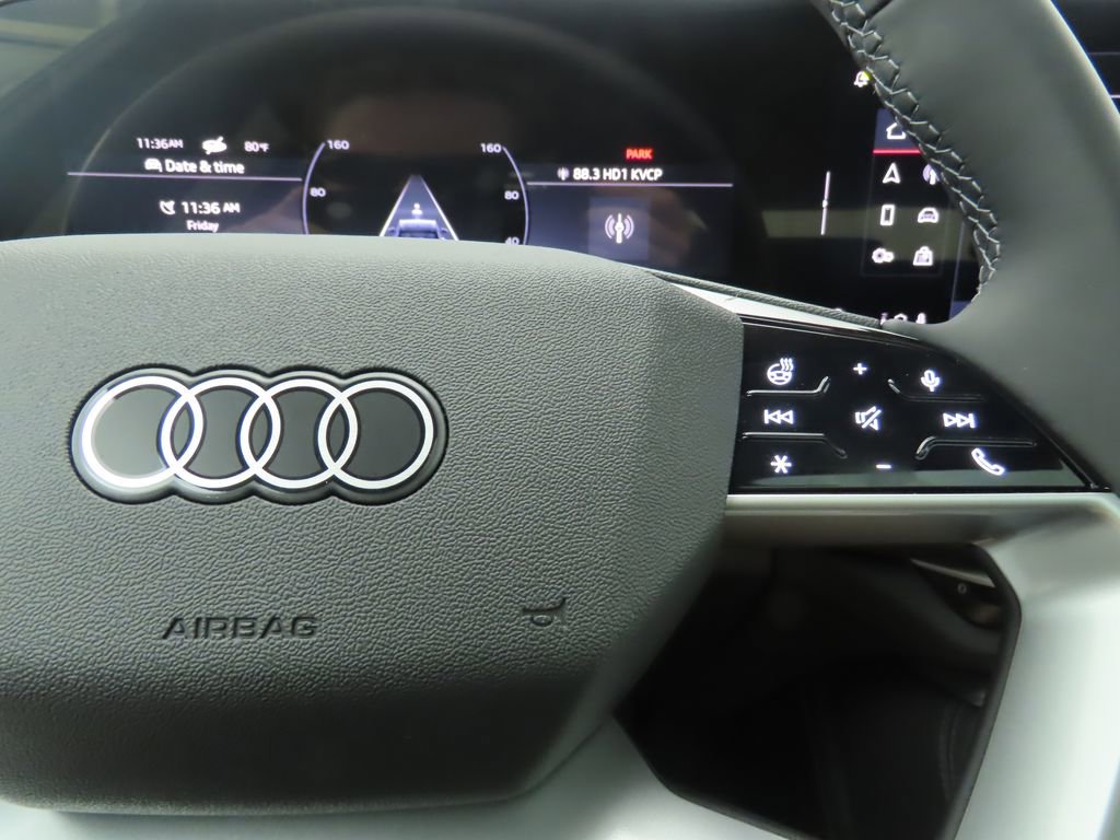 Used 2025 Audi Q5 Premium Plus w/ Premium Plus image 13