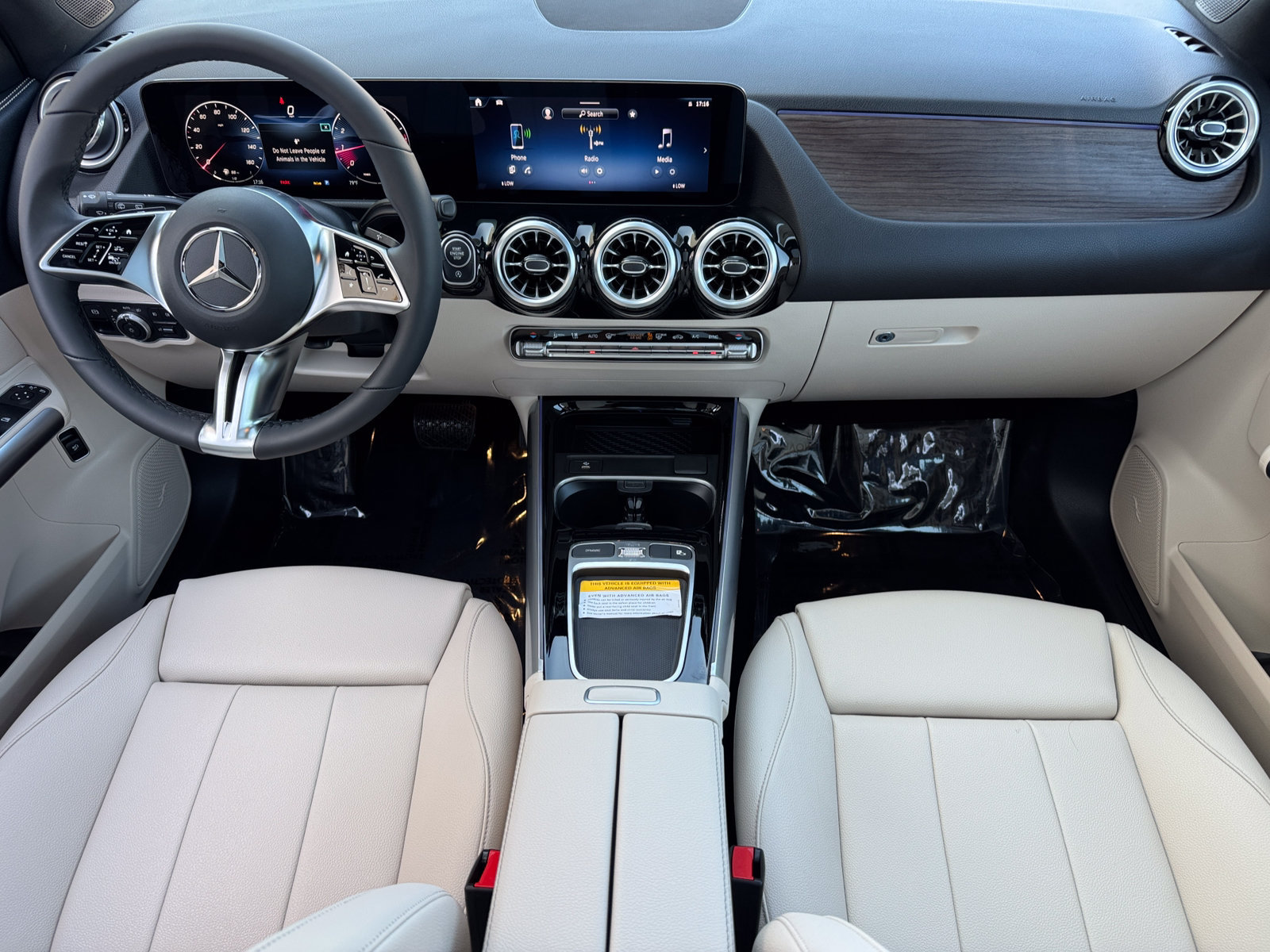 New 2026 Mercedes-Benz GLA 250 image 4