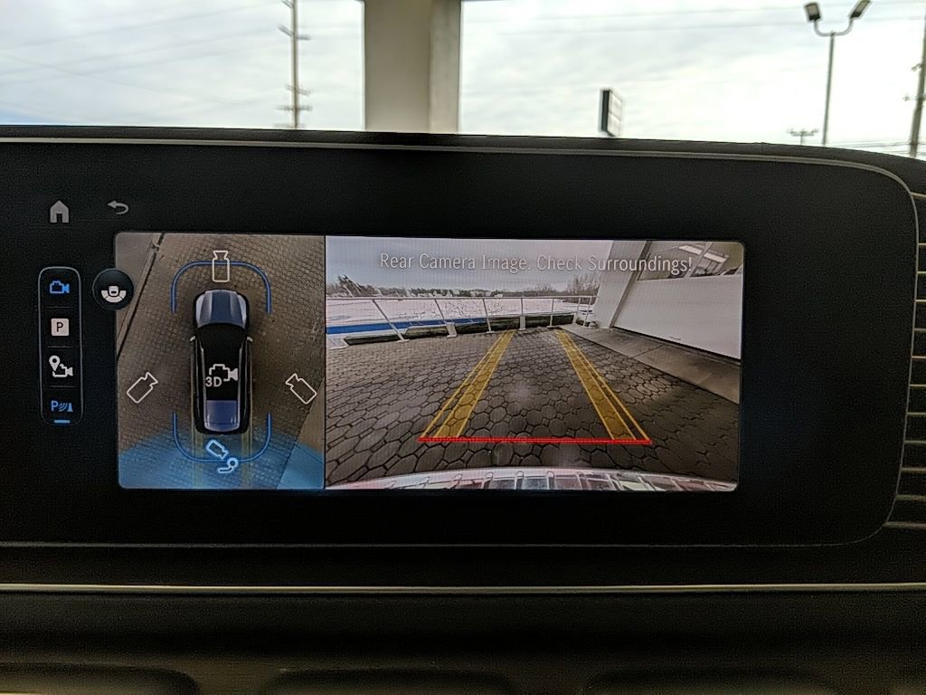 Used 2025 Mercedes-Benz GLS 450 4MATIC image 23