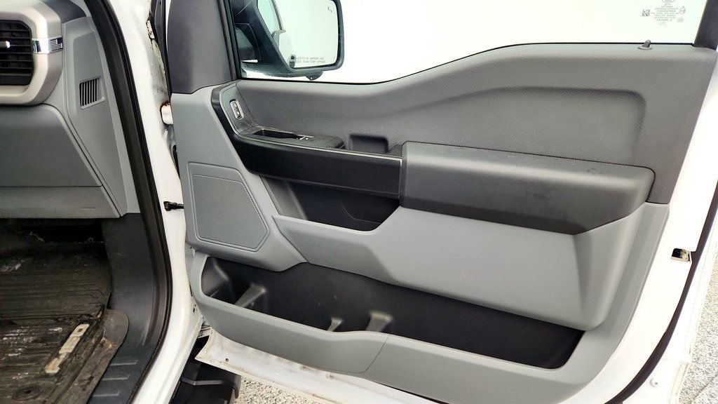 Used 2023 Ford F150 Lightning Pro w/ Tow Technology Package image 26