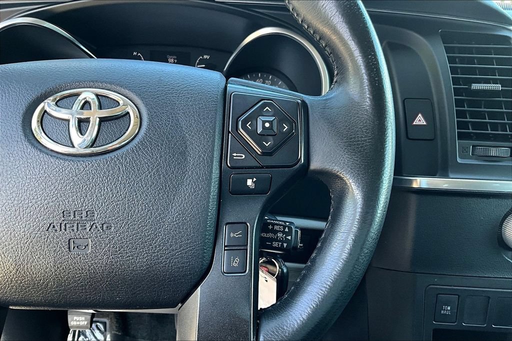 Used 2018 Toyota Sequoia SR5 RWD image 9
