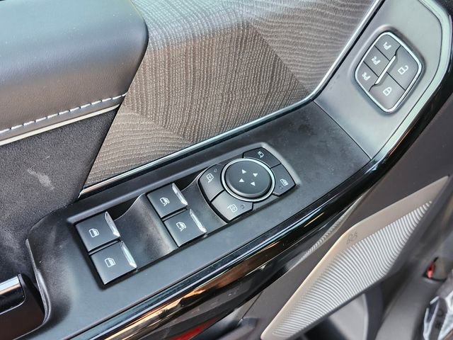 Used 2022 Ford F150 Lightning Platinum image 24