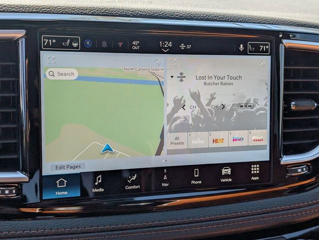 New 2026 Chrysler Pacifica Pinnacle image 19