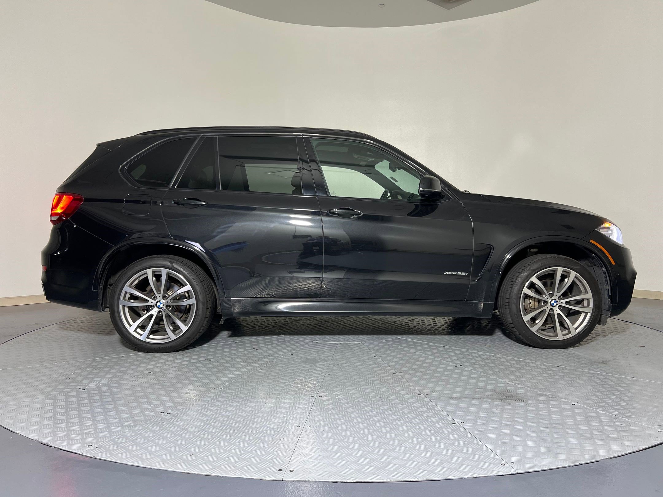 Used 2018 BMW X5 xDrive35i image 8