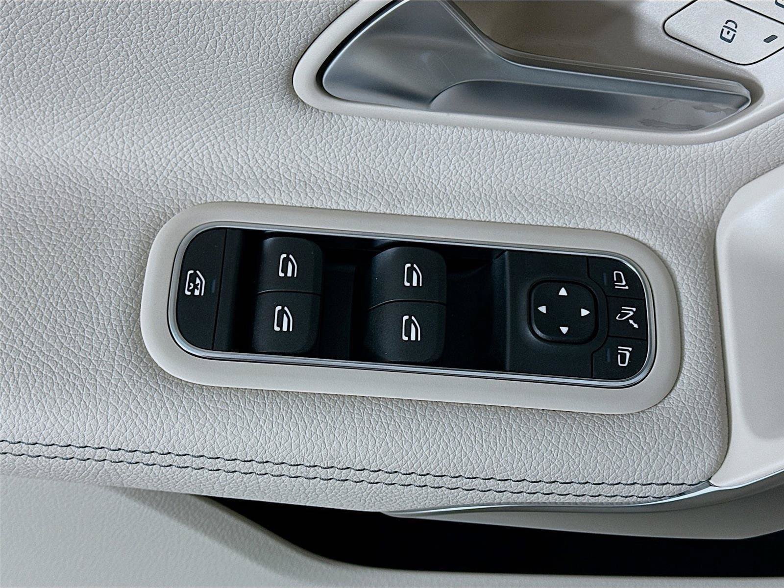 Certified 2026 Mercedes-Benz CLA 250 4MATIC image 22