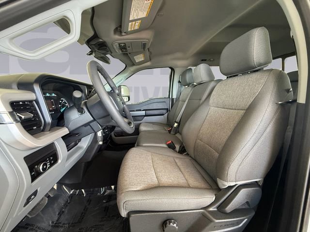 Used 2025 Ford F250 XL w/ STX Appearance Package AWD/4WD image 10