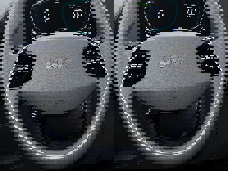 New 2026 Kia Niro LX image 22