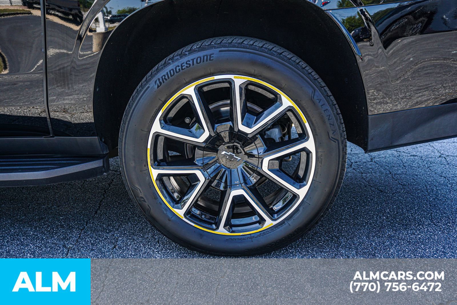 Used 2022 Chevrolet Suburban RST w/ Sport Performance Package AWD/4WD image 16