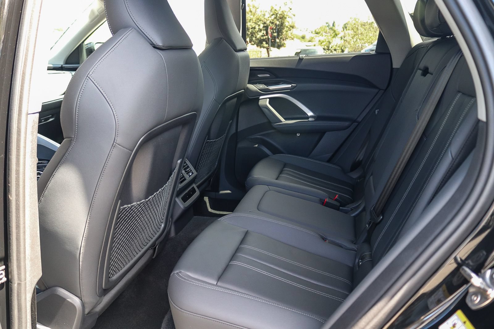 Certified 2025 Audi Q5 Premium Plus w/ Premium Plus AWD/4WD image 19