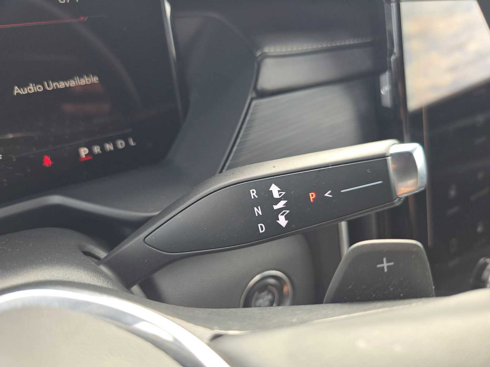 Used 2024 GMC Acadia Elevation image 34