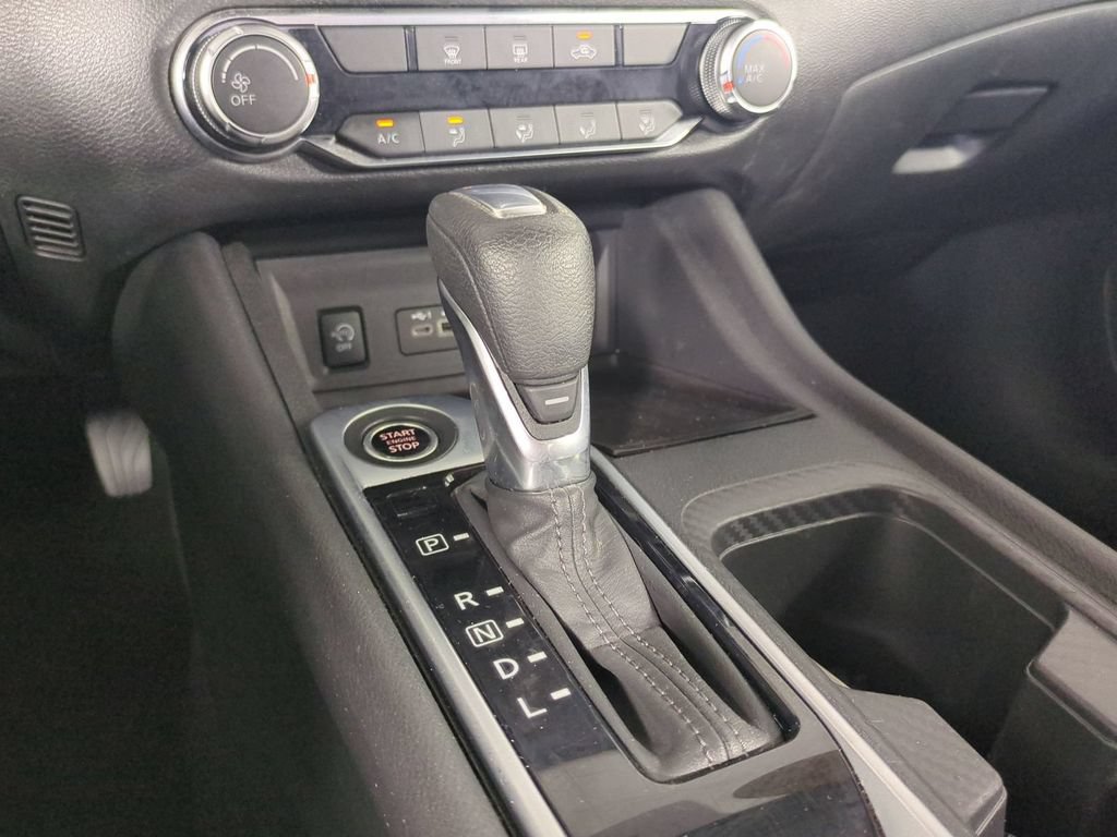 Used 2025 Nissan Sentra SV FWD image 20