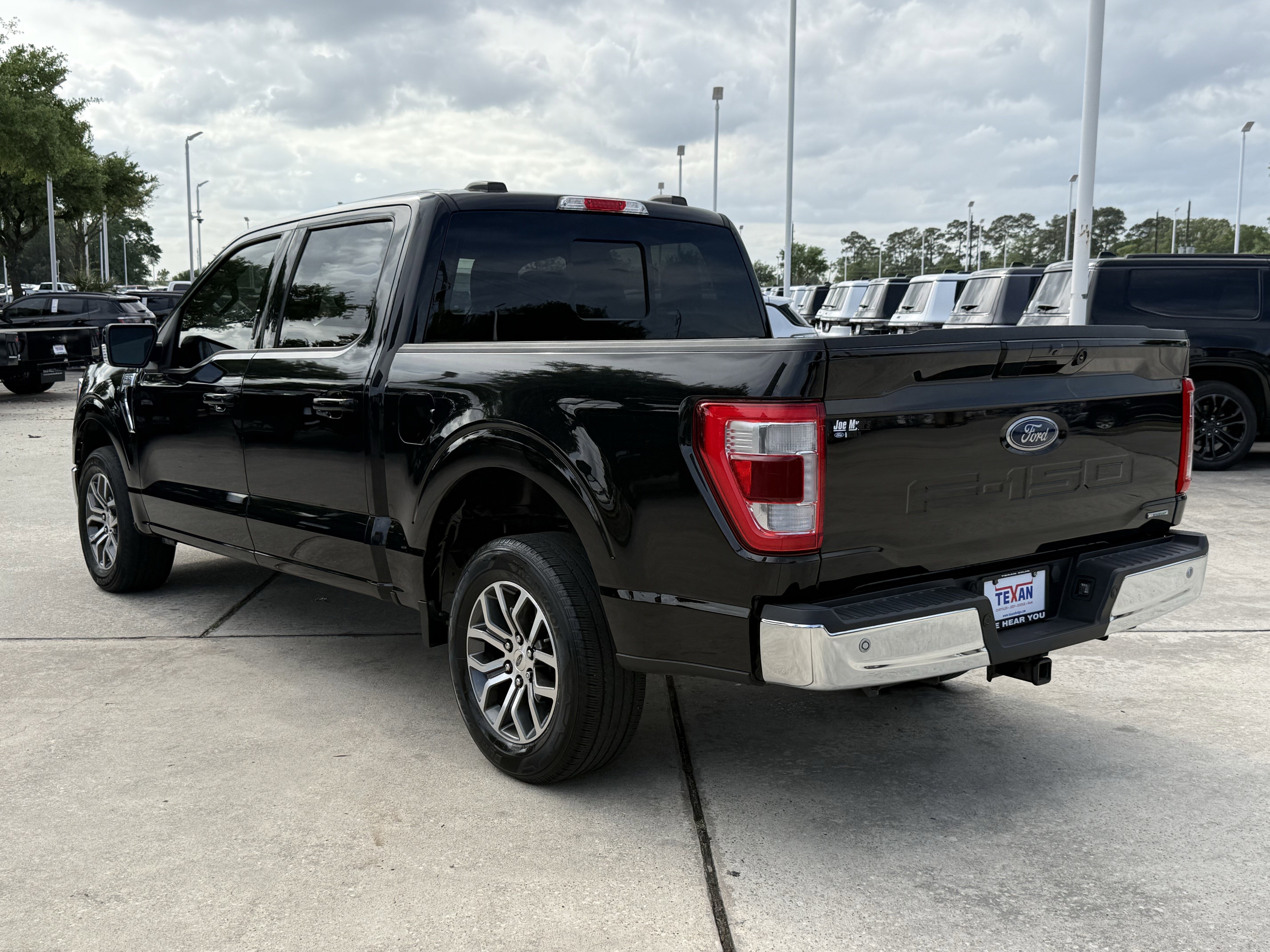 Used 2022 Ford F150 Lariat RWD image 7